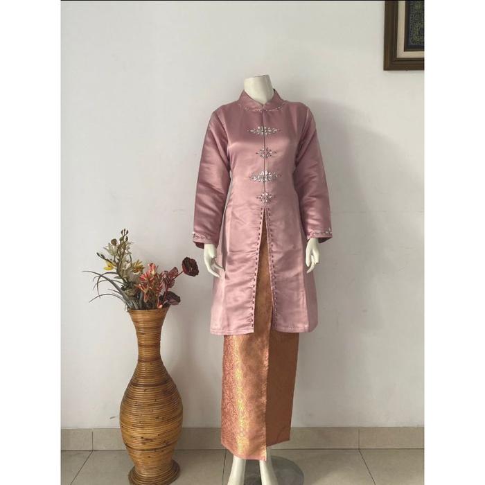 Ready kebaya tafeta bordir//bau kurung tafeta//kebaya payet tafeta//kebaya pestaa//kebaya modern