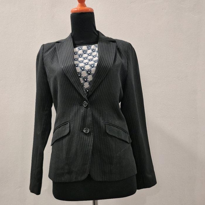 Thrifting dress pribadi / baju second pribadi - blazer jas hitam garis office perempuan Wanita Forma