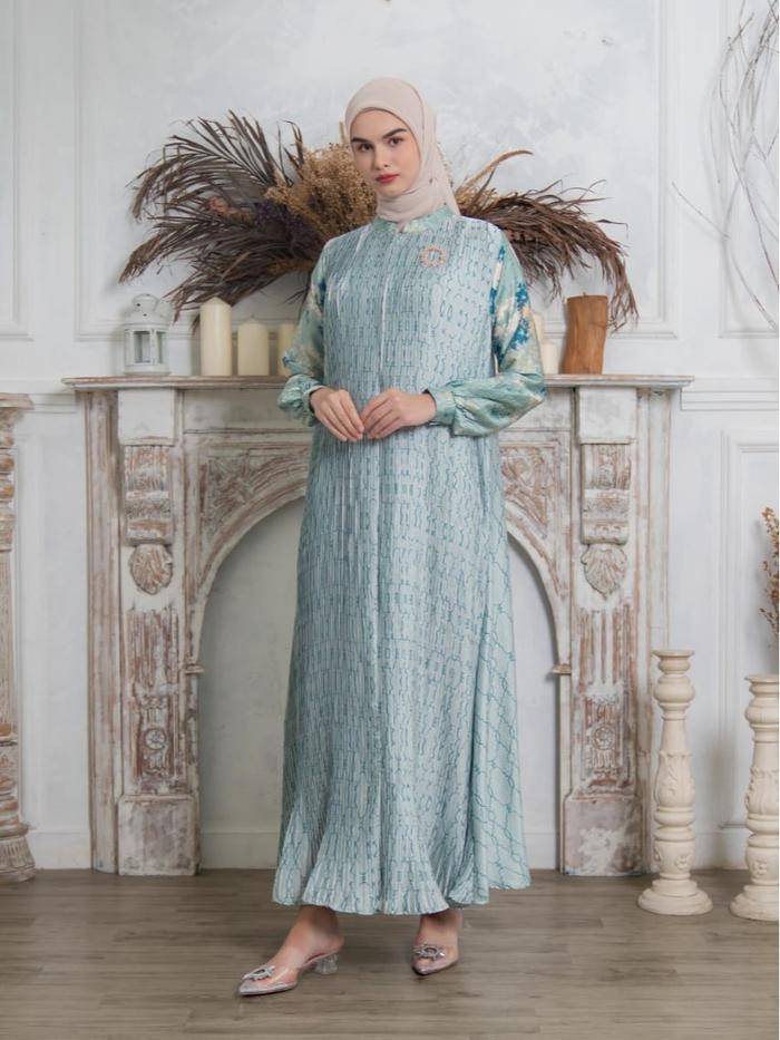 NARAYA KALATEA PLEATS DRESS
