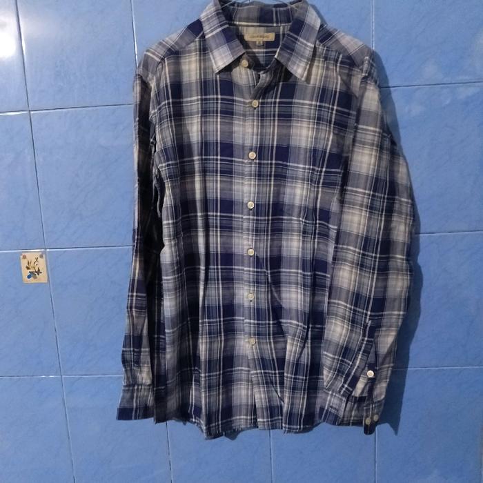 kemeja uniqlo linen blend.