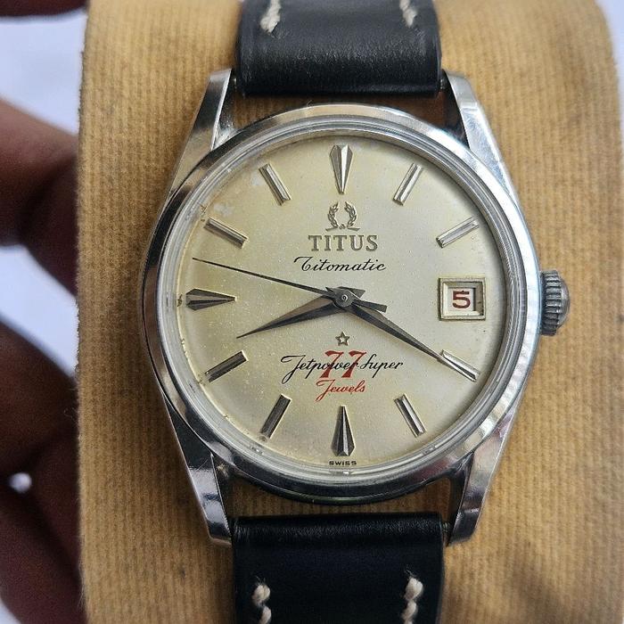 Titus 77 jewels