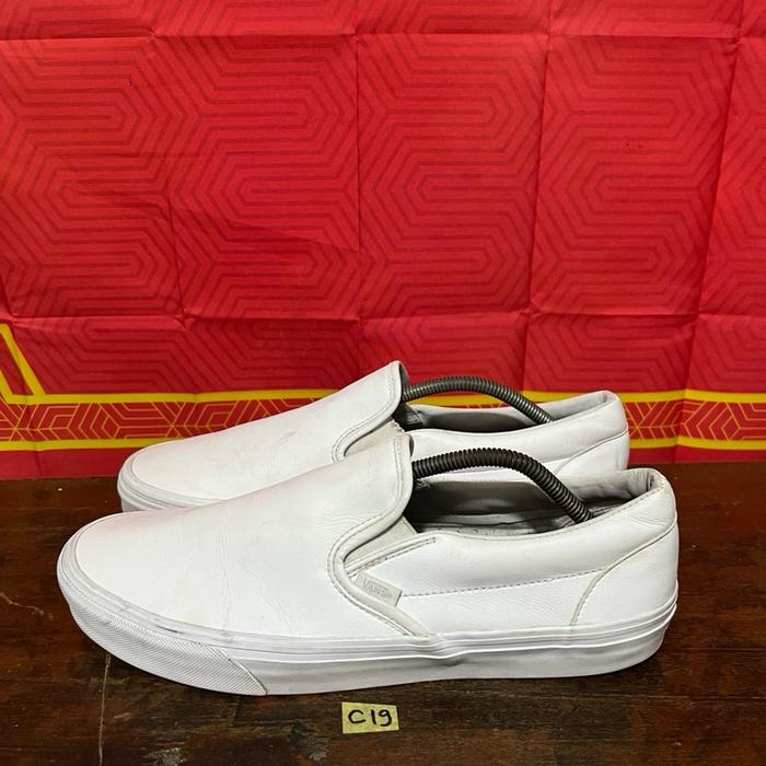 Sepatu second ori vans slip on leather size 46