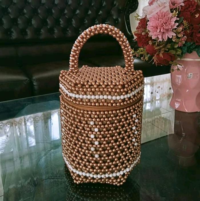 Tas bulat jinjing by Kreatif Punya mote berfungsi untuk trmpat beras takziah modelan kecil dg kapasi