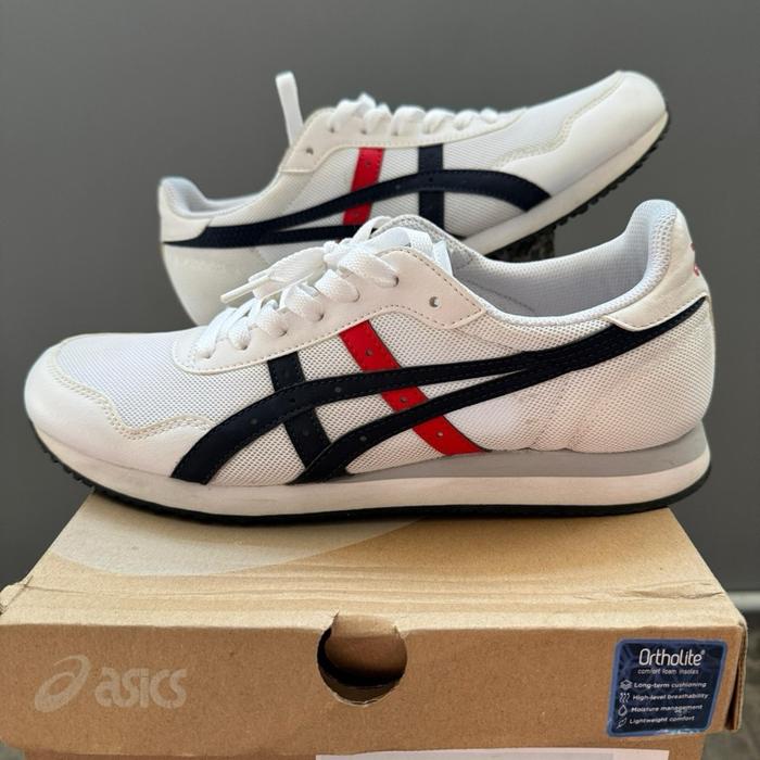 Sepatu Asics Tiger Runner Man