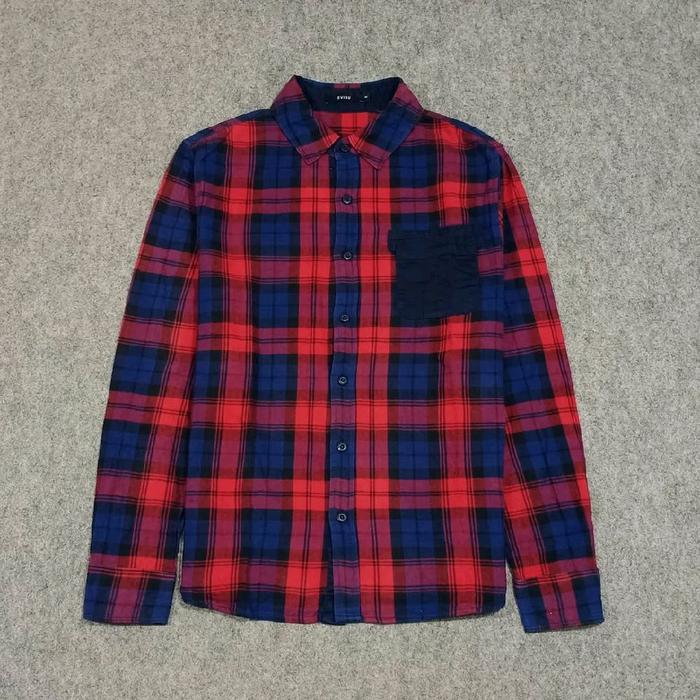 kemeja pria lengan panjang EVISU size S second