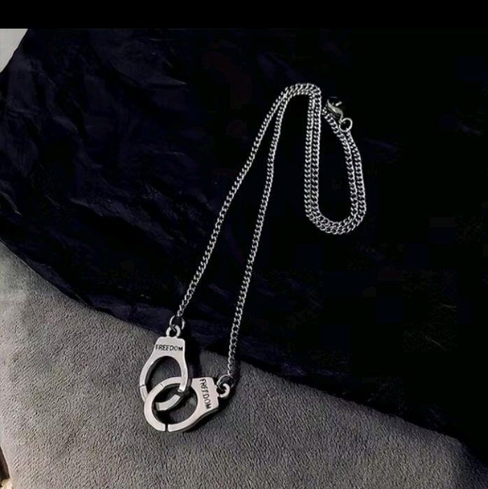 Kalung titanium rantai jalin liontin chain freedom borgol anti karat anti luntur pria dan wanita