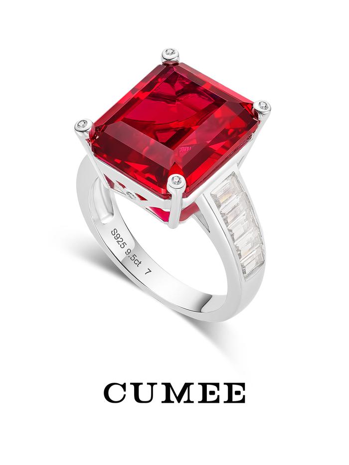 CUMEE Classic Grand Clara Princess Cultivated Synthetic Ruby Burmese Pigeon Blood Red Ring Silver Pl