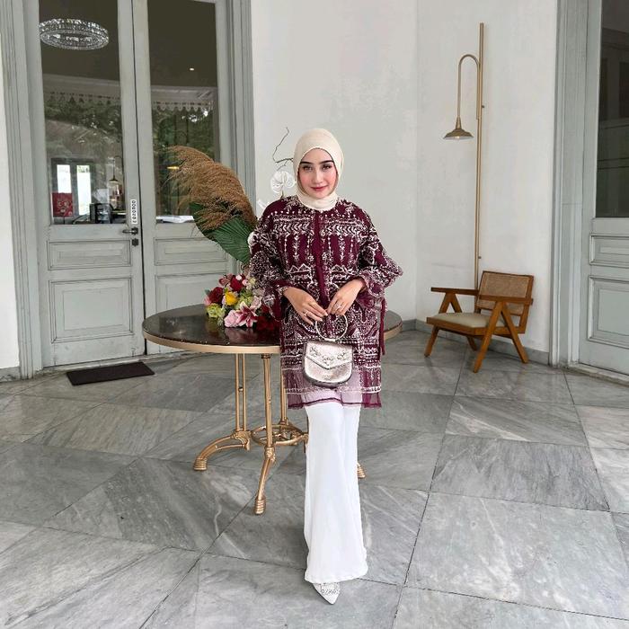 Queenstreet LS526 Queenstreet Zahira Blouse Tunic Tille Embroidery Premium Atasan Wanita Blus Bordir