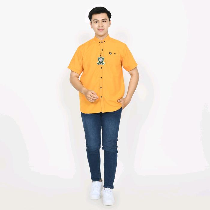 Mustard / Kuning Kunyit Kemeja Polos Pria Lengan Pendek Katun Kaos Baju Casual Distro Dewasa Kerah H