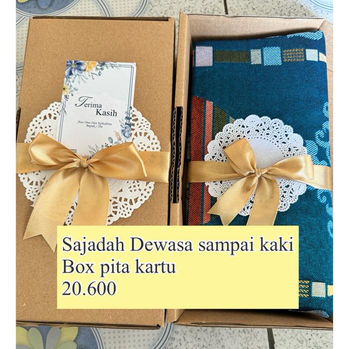 SOUVENIR TAHLIL /HAJI/UMROH/AQIQAH/khitan BOX SAJADAH DEWASA+TASBIH+BOX FREE KARTU UCAPAN UMROH HAJI