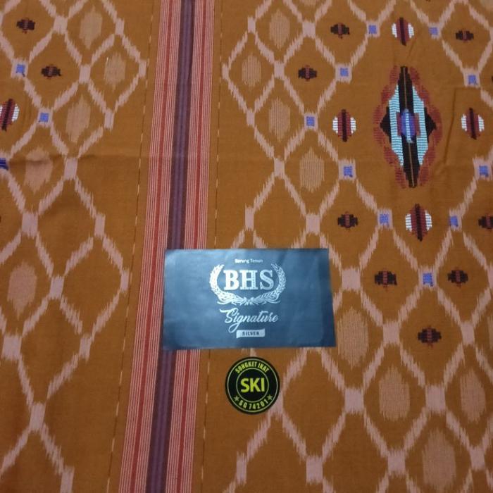 Sarung BHS SKI Signature Silver dan Gold Motif Unik