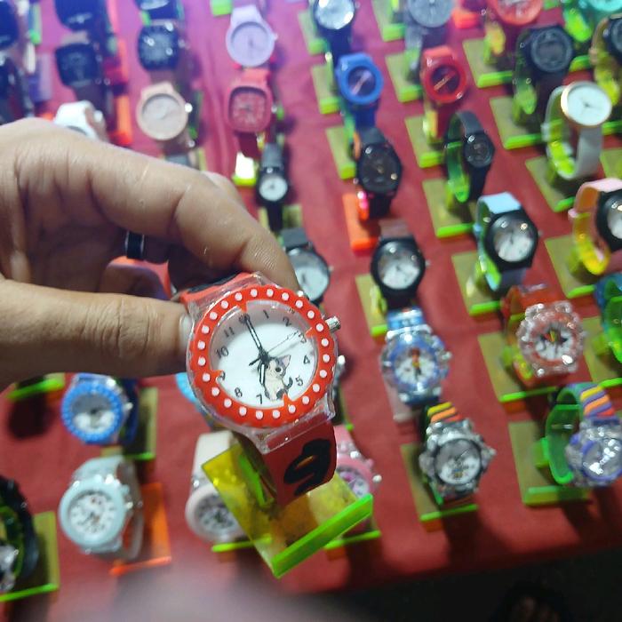 jam tangak anak"/ jam anak murah meriah/ jam anak cewek/jam anak cowok/jam anak terbaru