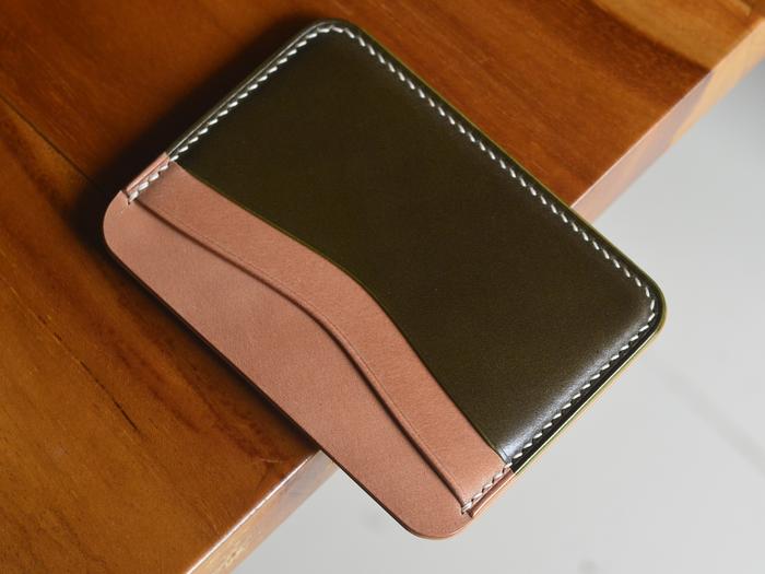 GITSI ROSDIANI Olive Green Shell Cordovan & Natural Shell Cordovan Card Holder