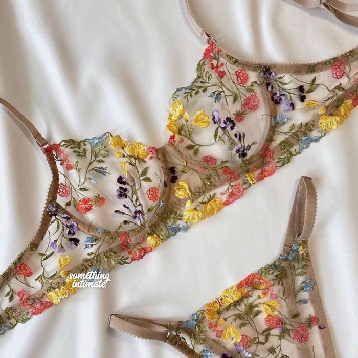 [ONE SET] SHERA SLOAN Floral Embroidered Lace Bra Lingerie Cup Set Bustier Bodice Long Torso Bodysui