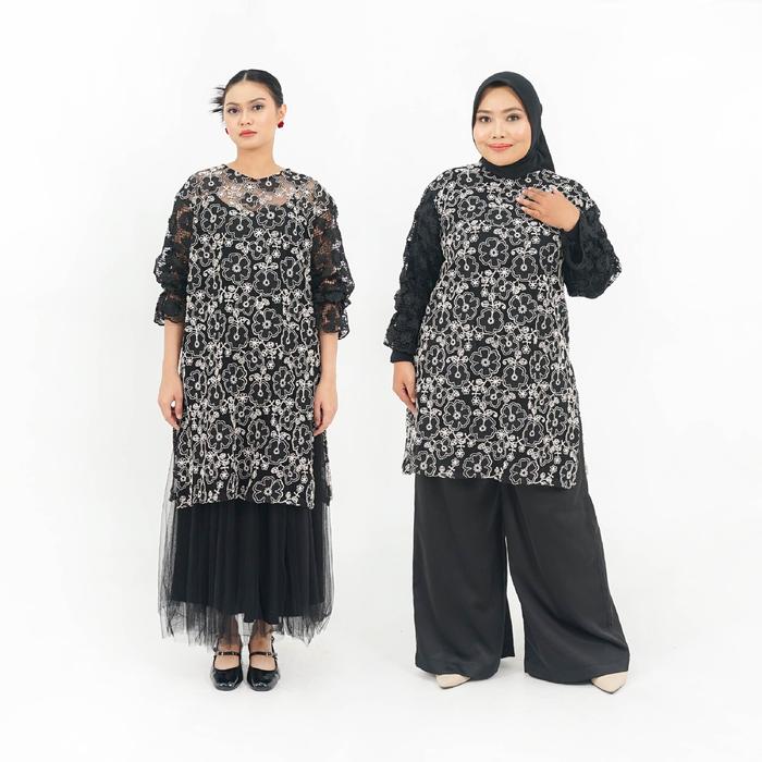 TASANI - Poppy Tunic in Black