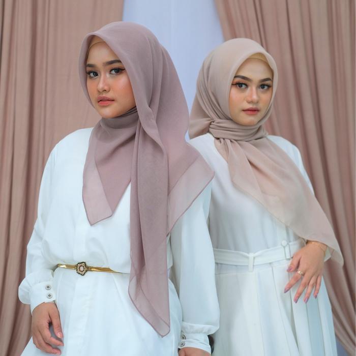 PROMO!! Azamka [NEW] - Aurra Scarft - Hijab Segiempat Paris Premium STOK TERBATAS!!