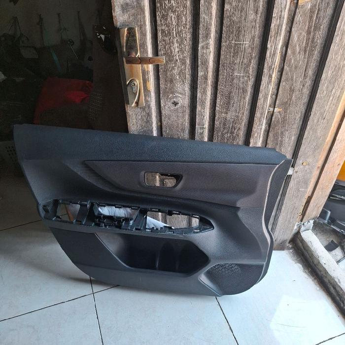 Doortrim Trim Pintu Depan Avanza Xenia Veloz New Original
