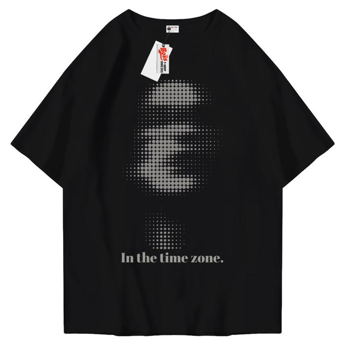 TheBOSS T-shirt IN THE TIME ZONE Kaos Distro Pria Lengan Pendek Unisex Bahan Cotton 24s Import Serat