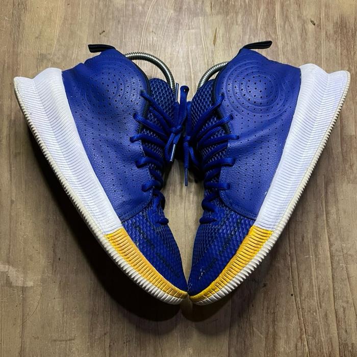 Under armour jet royal blue basketball
