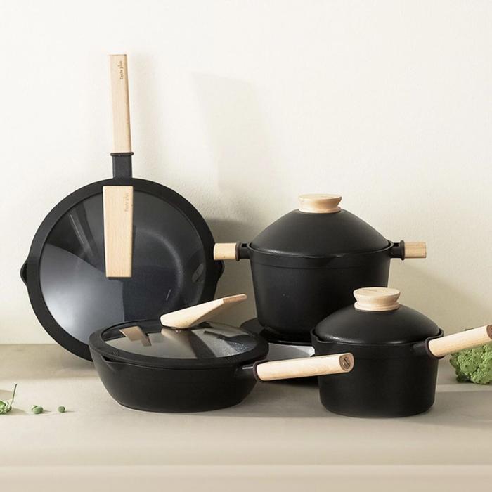 Cookware Set Wok Frying Pan Soup Pot Milk Pot Non-stick Pan Kitchen
