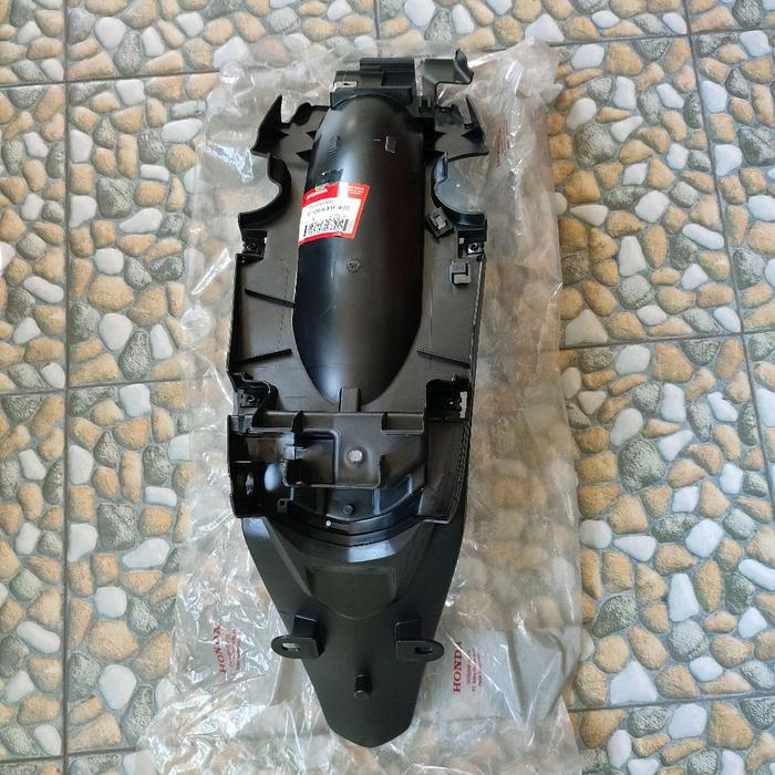 FENDER RR ASSY SPAKBOR BELAKANG ASSY HONDA REVO FIT REVO R 110 NEW 2011 2012 2013 ORIGINAL AHM 8010A