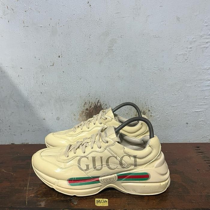 Sepatu second branded gc rhyton size 41