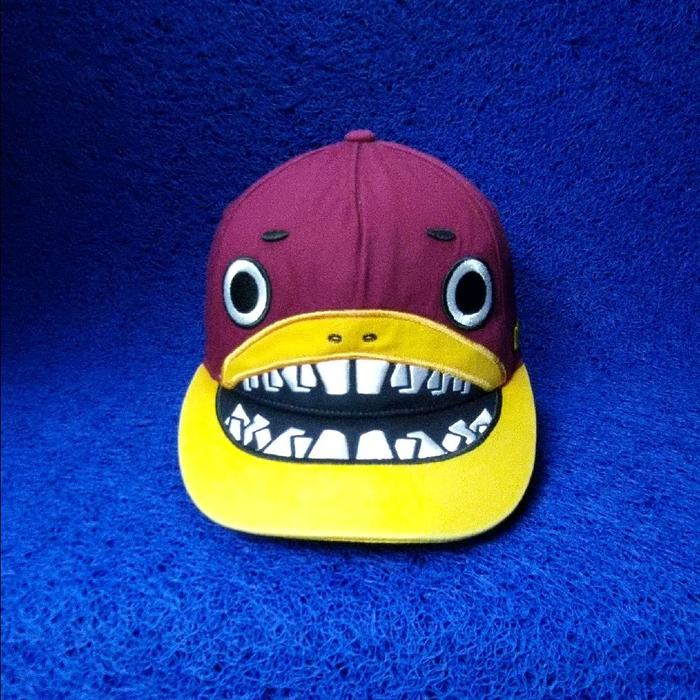 topi elstinko angular size M-L