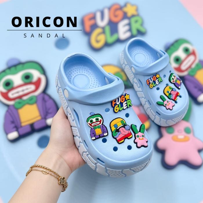 1. Sandal anak-anak berbahan EVA lembut, dihiasi dengan karakter kartun Fugler yang lucu, sepatu kar