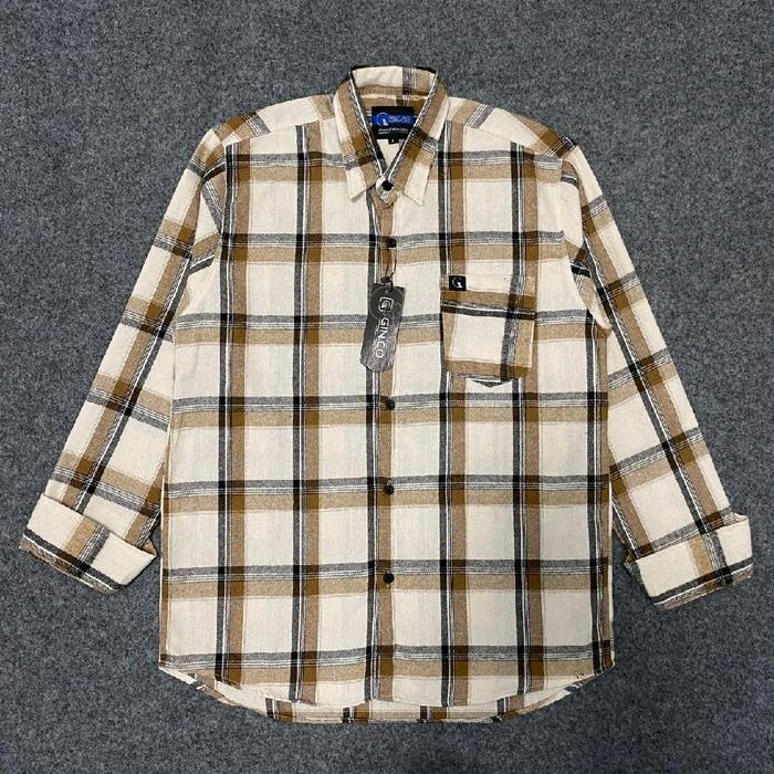 KEMEJA FLANEL COKLAT PUTIH GARIS GARIS