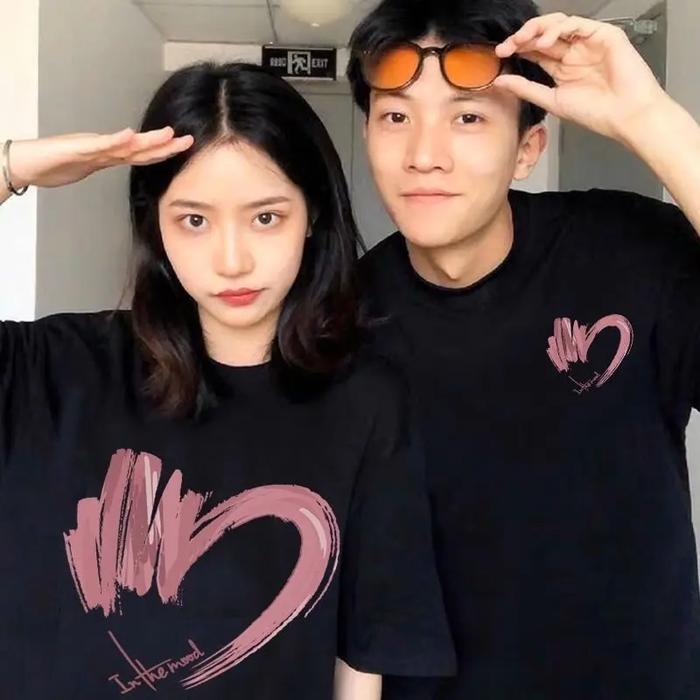 【COD】Kaos Couple Premium • Baju Pasangan Eksklusif 100% Katun Asli • Elegan, Nyaman & Limited Editio