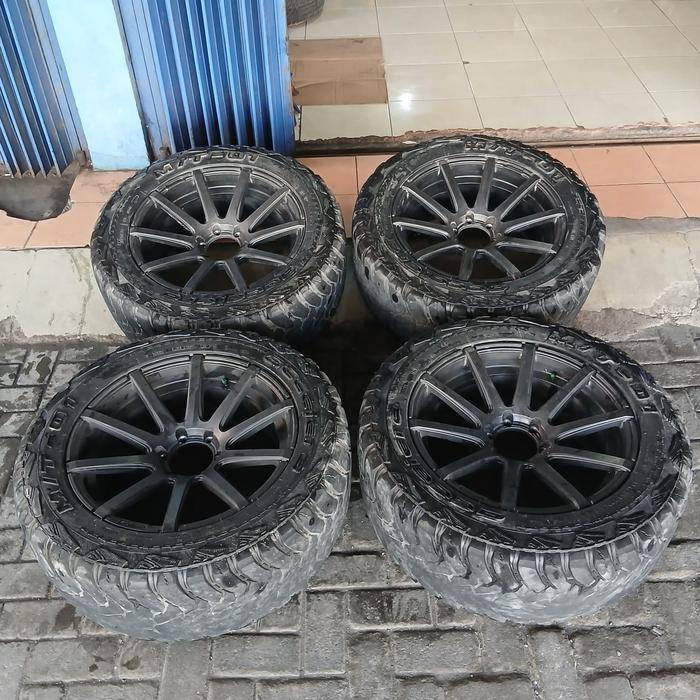 VELG MOBIL RACING R20 PCD 6X139 BLACK + BAN 33 12,5 R20 TH 2022 LIKE NEW PNP LANDA CRUISER PAJERO FO