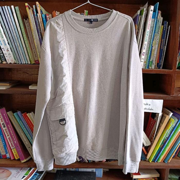 Size L Pria | Nix Crewneck Pocket Abu Cream Second Original