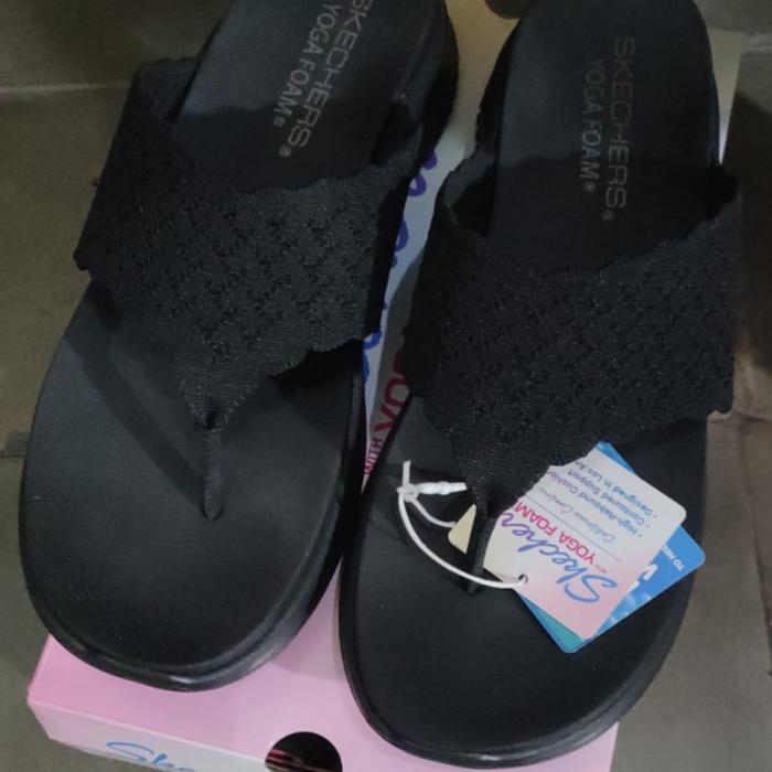 Sepatu Skecher Yoga Foam (Preloved)