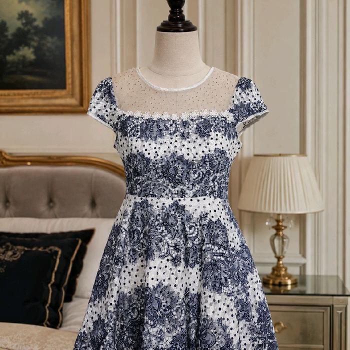 dress brokat brukat Lace renda bunga flower floral vintage mewah premium elegant korea BKK Bangkok p