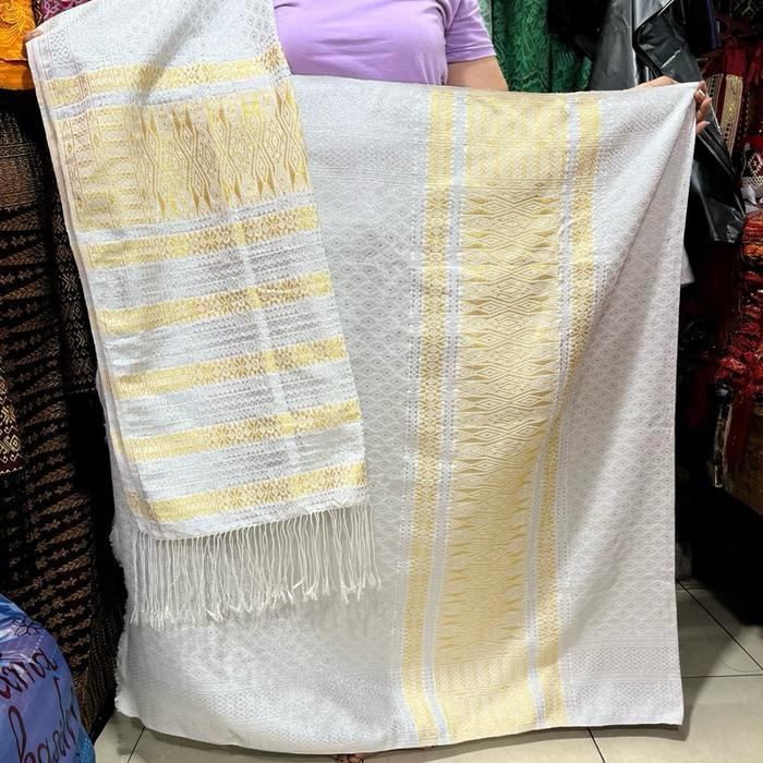 Songket tumtuman kristal perpaduan putih dan gold bisa songket pengantin dan pesta batak