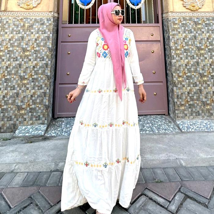 gamis model india bordir timbul susun