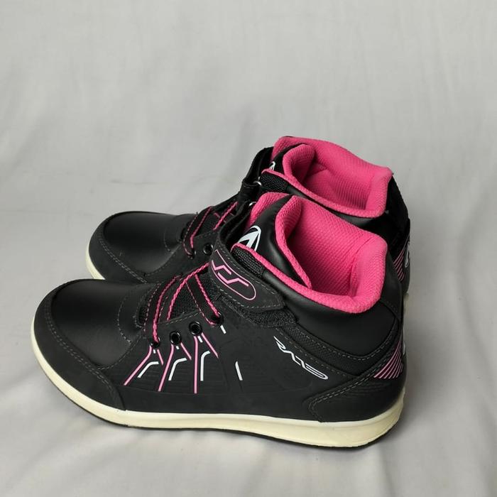 Sepatu Sekolah Casual Aerostreet Raid Hitam Pink