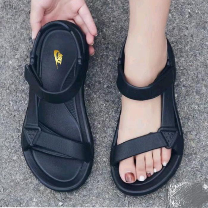 SANDAL GUNUNG NIKE PRIA WANITA TERBARU SIZE 37 - 45 *