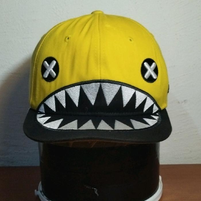 Topi Karakter Elstinko Stinko dewasa