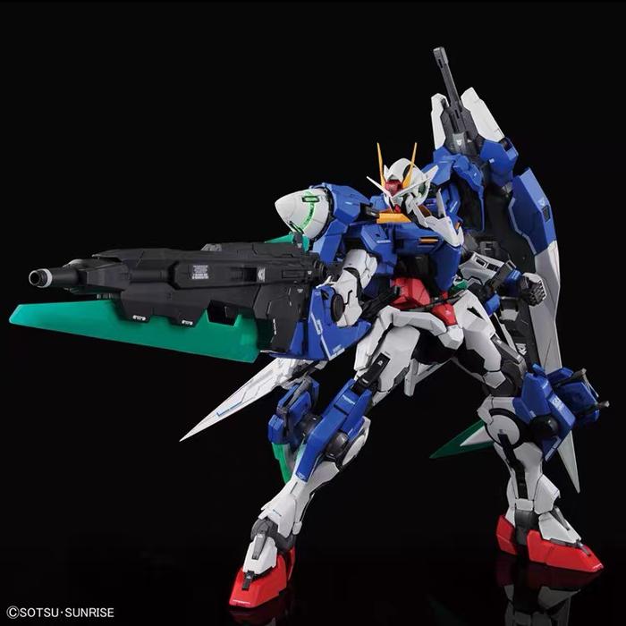Bandai Seri GUNDAM HG Asli GAT-X105 Strike Gundam 1/60 Anime Mainan