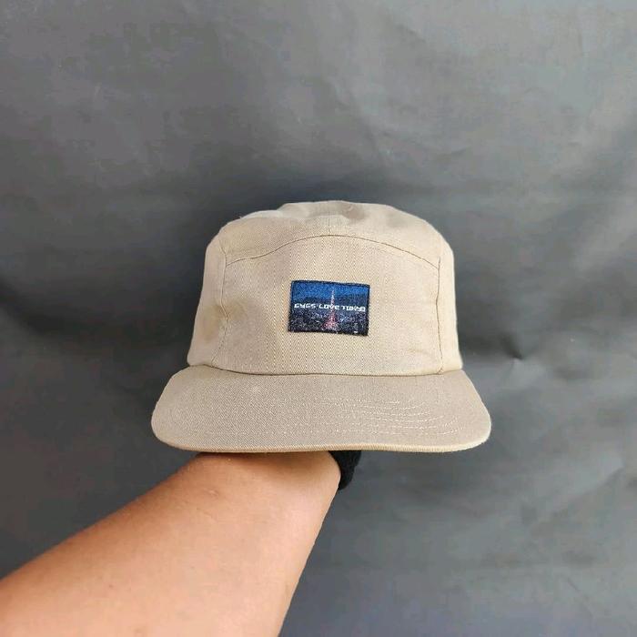 Topi 5 Panel Cap Unisex Pria Wanita GU x SHIBUYA Coklat