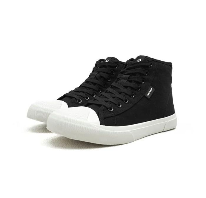 Greenlight Sepatu Pria Sneakers Canvas Portland 040724 Hitam dengan Tali Hitam dan Sol Putih