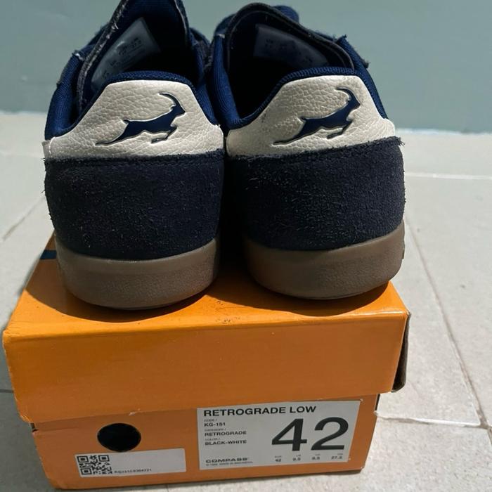Sepatu Compass Tribune (Second)