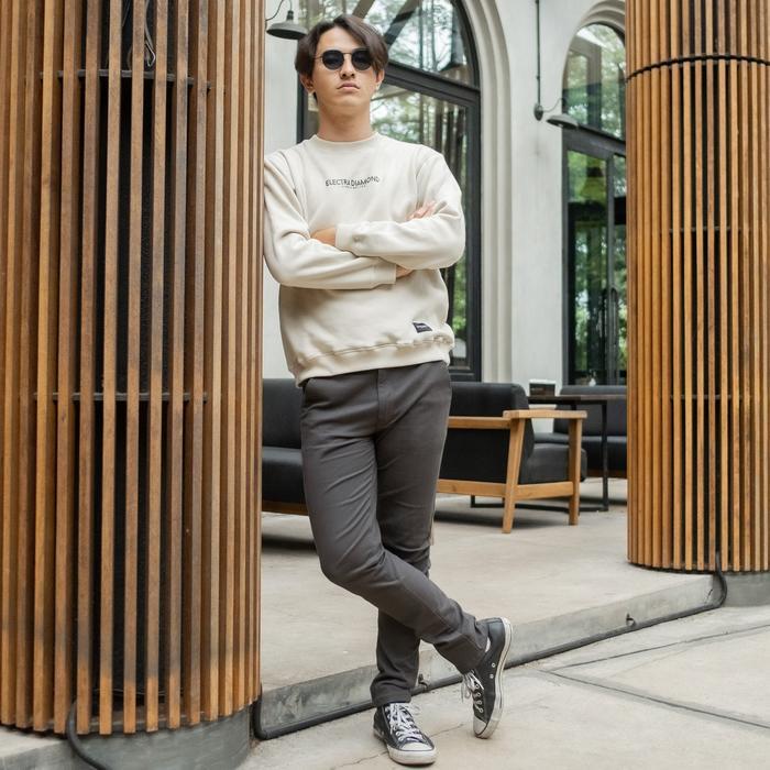 Bapin Alpha Chino Long Pants Grey Rabbit - Celana Panjang Pria Slim Fit