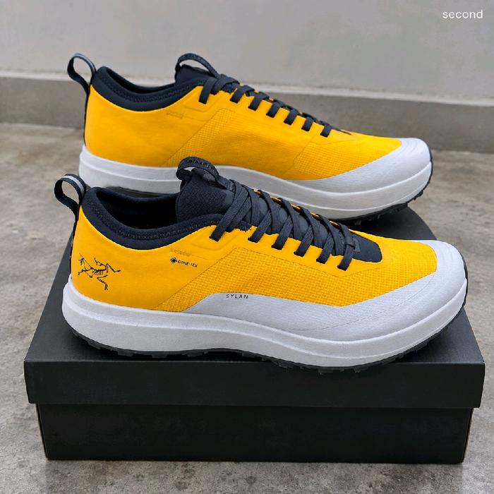 Sepatu Trail Running Outdoor Second Sylan GTX Kuning Hitam Size 42 26,5cm