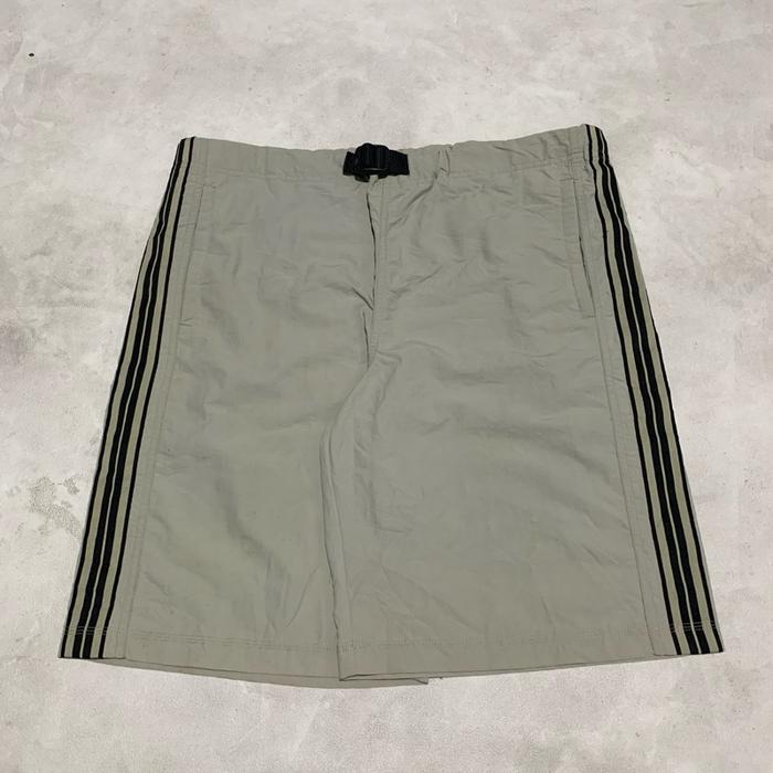 Celana Pendek GAP Utility Bekas