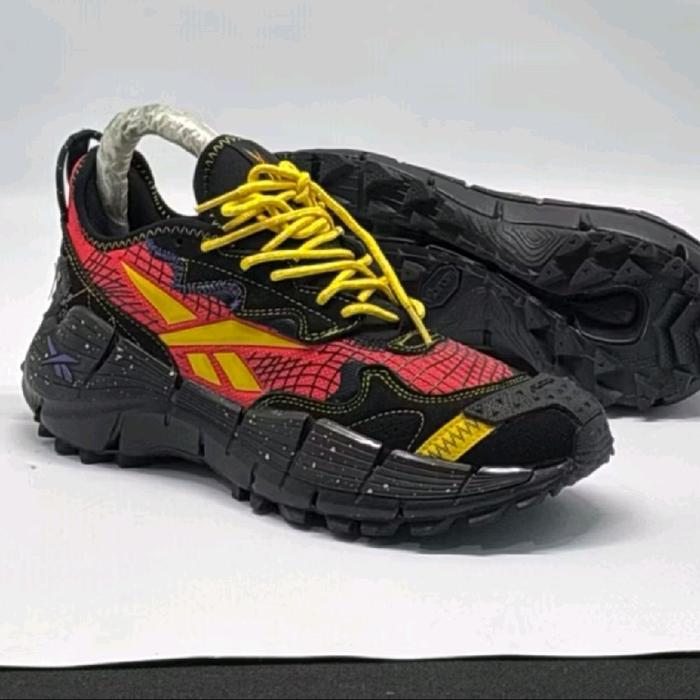 Sepatu Shoes Reebok - Zig Kinetica II Vector Red Vibram