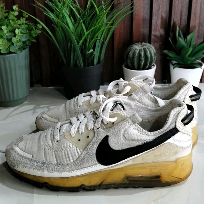 sepatu second Nike Air Max 90 Terrascape Sail ukuran 40