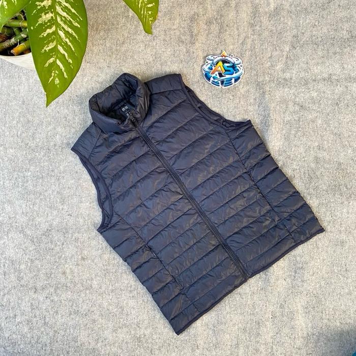 Vest rompi puffer ultralight Uniqlo 3D cut goose down bulu angsa