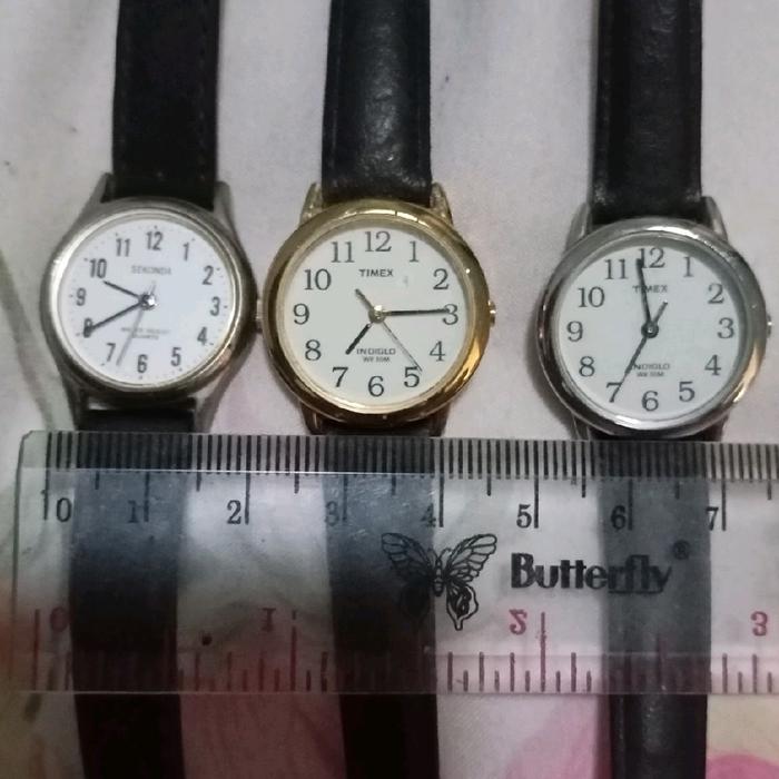 Jual borongan 3 jam tangan vintage wanita apa adanya, timex sekonda